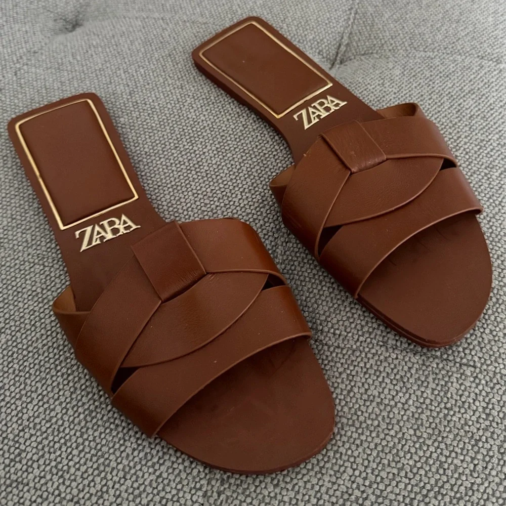 Zara Brown Woven-Style Slide Mules - Picture 2 of 4